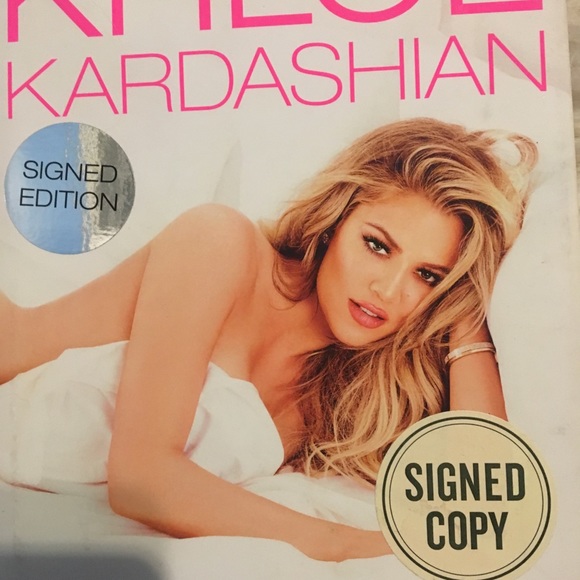 Signed 1st edition Khloe Kardashian book - Picture 2 of 4